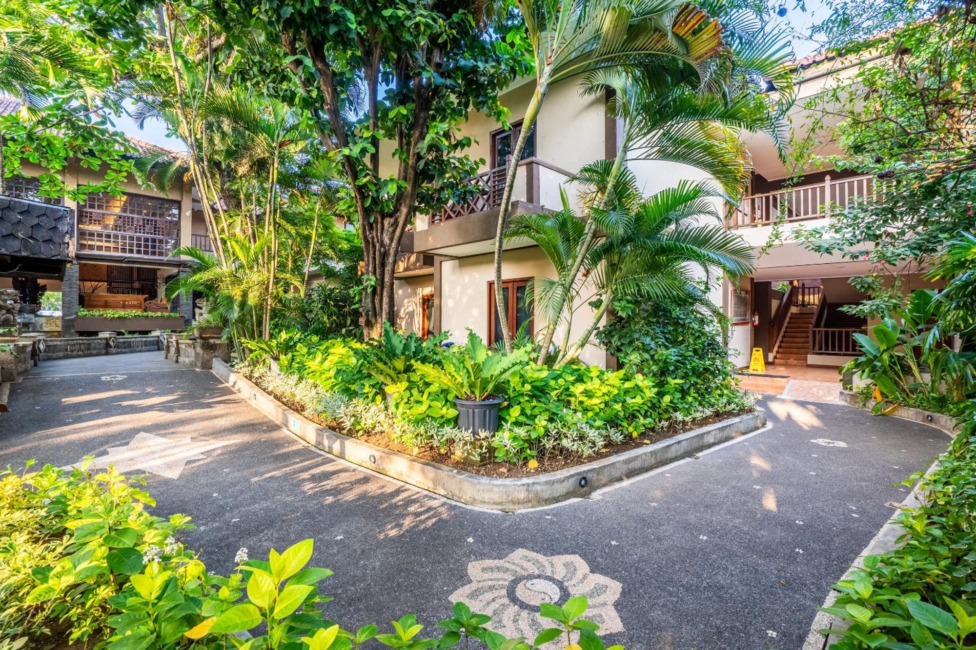 Risata Bali Resort & Spa Кута Экстерьер фото